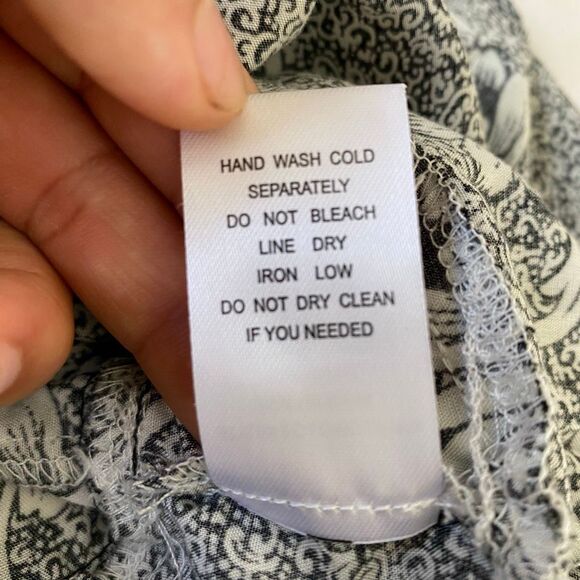 Forever 21 Black White Floral Ruffle Mini Dress • Long Sleeve • Smocked Waist • - Picture 7 of 7